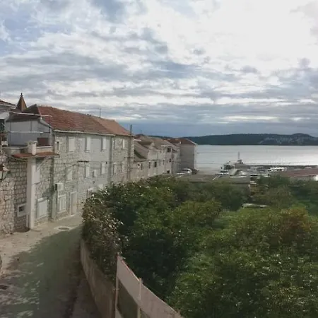 Дом отдыха Stone House Ernest