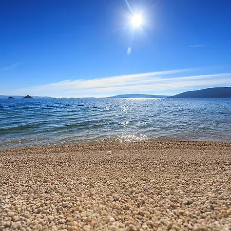 Stone House Ernest *